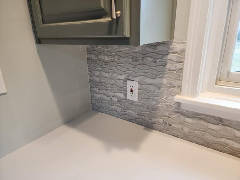 Backsplash Tile Installation